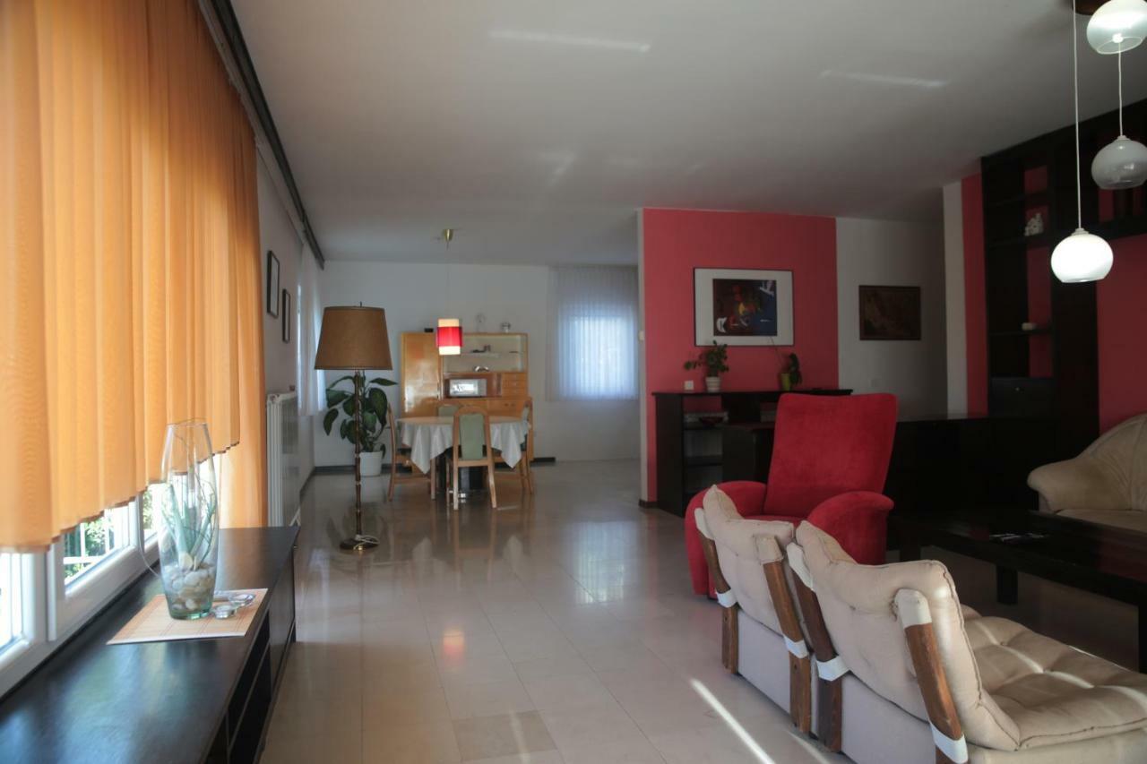 וודיצה Apartment Rude מראה חיצוני תמונה